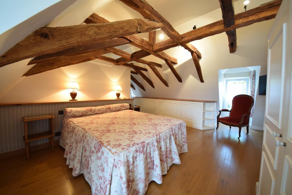 Domaine De La Rocque Bed and Breakfast Liorac-sur-Louyre Esterno foto