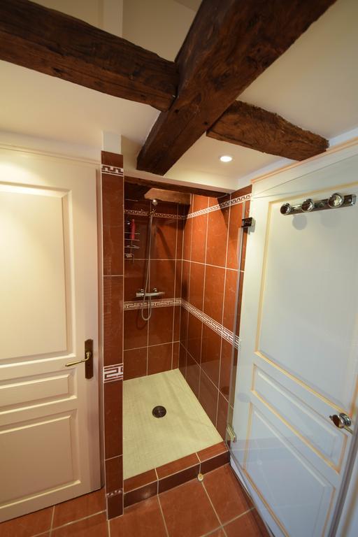 Domaine De La Rocque Bed and Breakfast Liorac-sur-Louyre Esterno foto