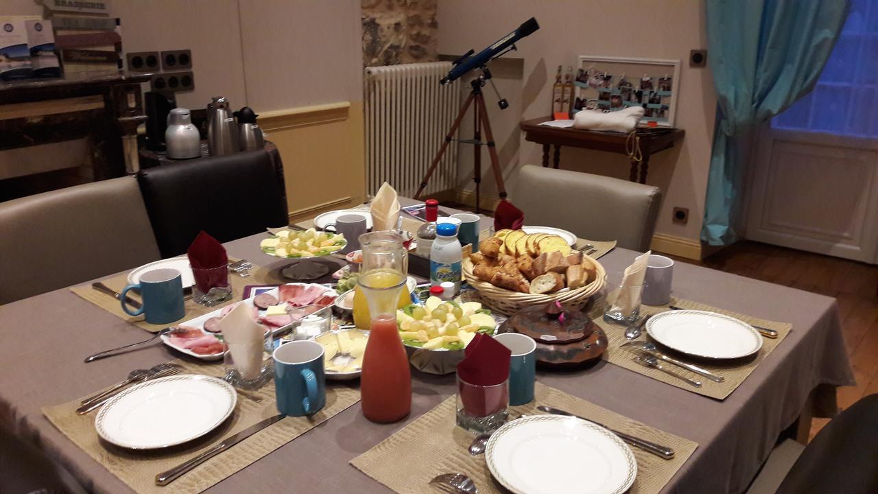 Domaine De La Rocque Bed and Breakfast Liorac-sur-Louyre Esterno foto