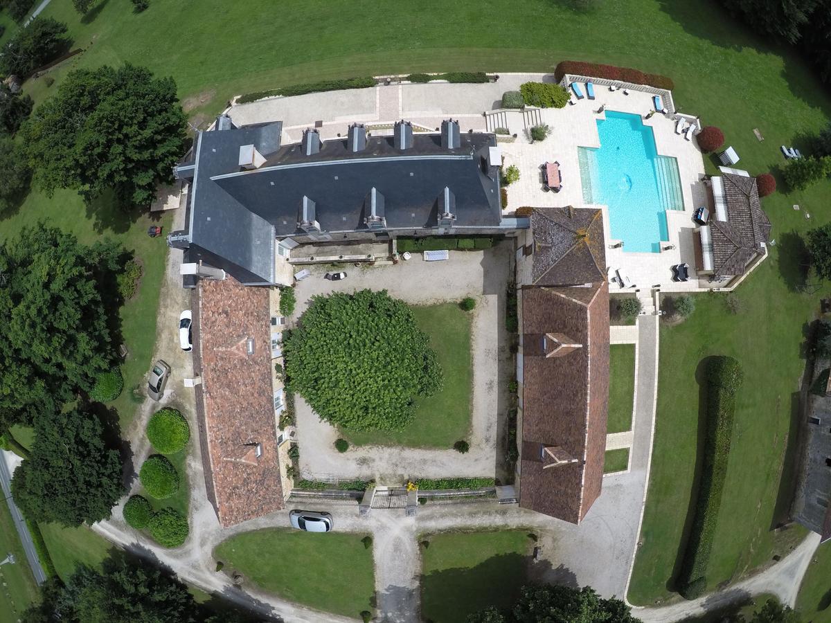 Domaine De La Rocque Bed and Breakfast Liorac-sur-Louyre Esterno foto