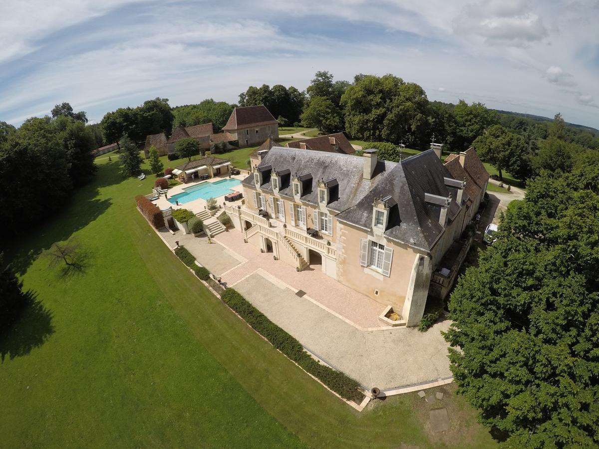Domaine De La Rocque Bed and Breakfast Liorac-sur-Louyre Esterno foto